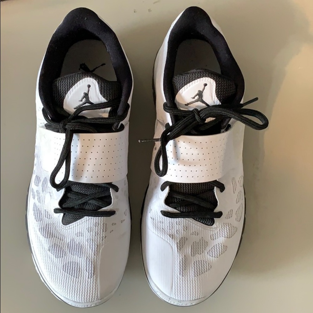 Jordan training shoes obo